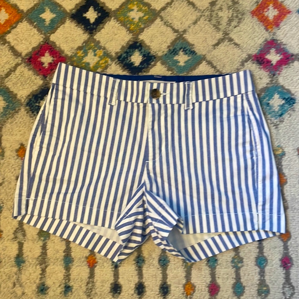 NWOT Old Navy pinstripe shorts